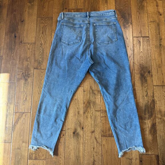 Ann Taylor Loft The Curvy Skinny Jeans Size 32/14 Medium Wash 27" Raw Hem - Picture 6 of 8